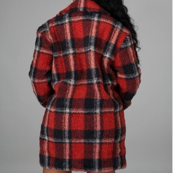 WOMEN’S RED COLLAR PLAID FLANNEL PLUSH TEDDY COAT - Picture 6 of 12